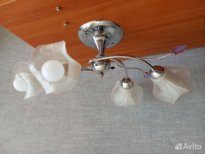 Светильник потолочный