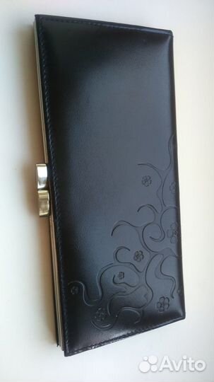 Кожаный портмоне