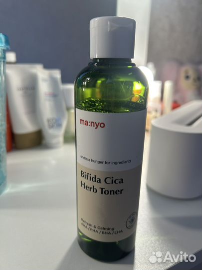 Успокаивающий тонер для лица MA:NYO