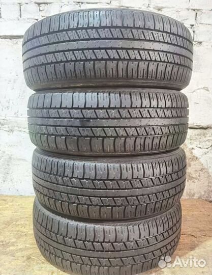Triangle TR257 215/60 R17 96H