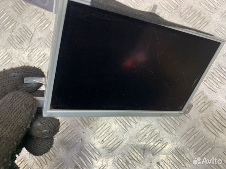 Дисплей информационный Audi A4 8K2