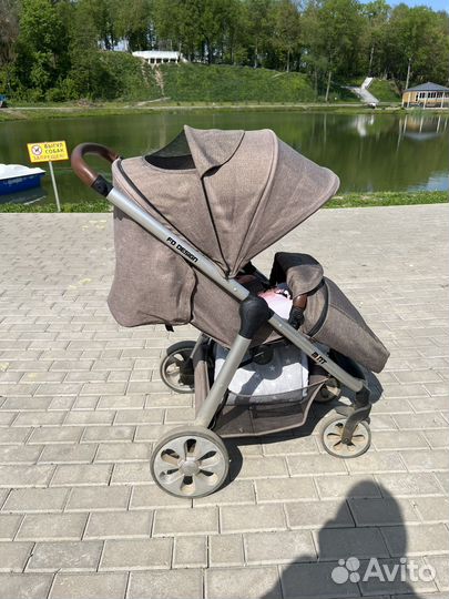 Прогулочная коляска