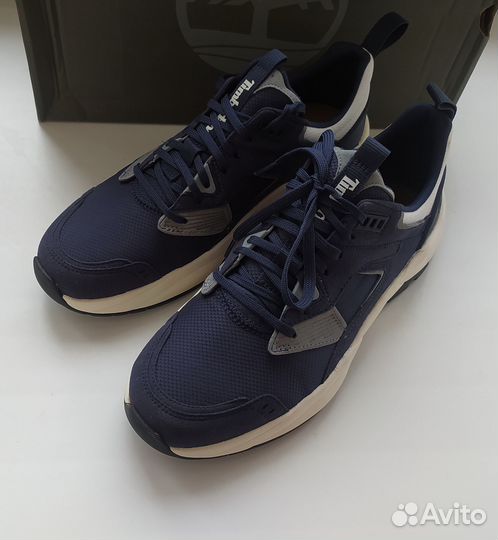 Кроссовки премиум оригинал, новые