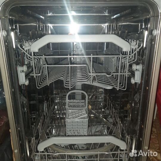 Посудомоечная машина Ariston