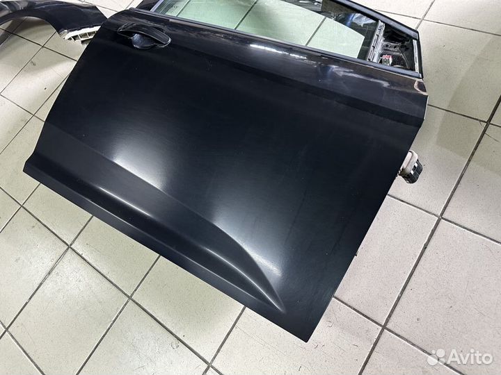 Дверь передняя правая Форд Фокус 3 Ford Focus 3