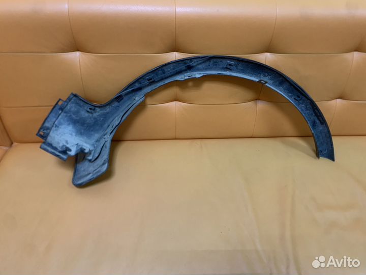 Молдинг крыла Suzuki SX4 77221-80J00