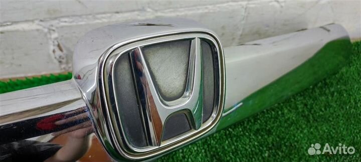 Молдинг крышки багажника Honda CR-V 3 (RE) 2007