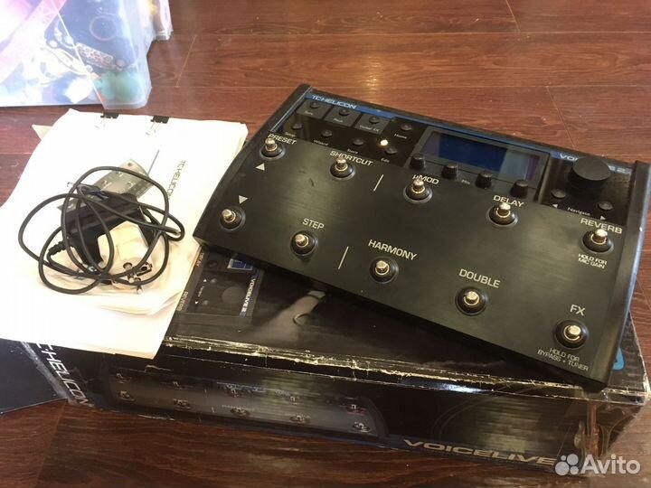 Вокальный процессор Tc helicon voicelive 2