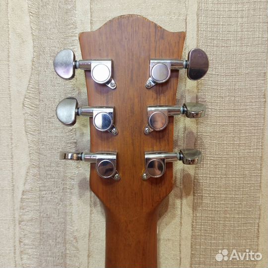 Акустическая гитара elitaro
