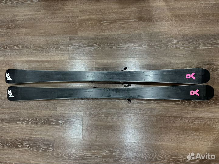 Горные лыжи и ботинки женские