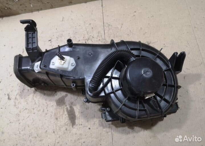 Мотор печки Subaru impreza gg2