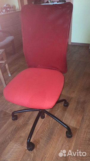 Компьютерный стул детский IKEA