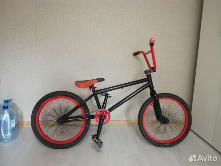 Трюковой велосипед bmx