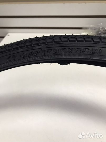 Покрышки 700. 35С черная