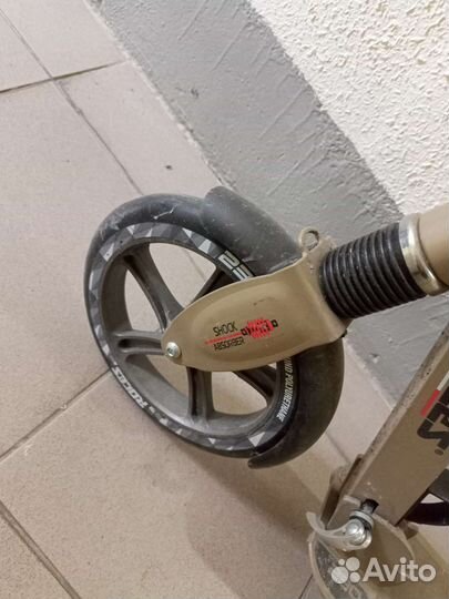 Самокат взрослый Roces 230