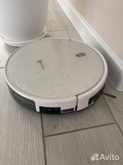 Робот пылесос