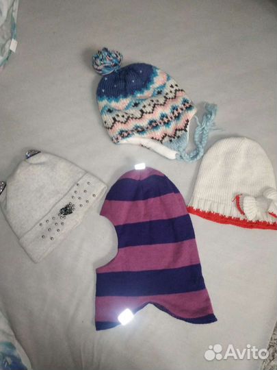 Комплект шапок
