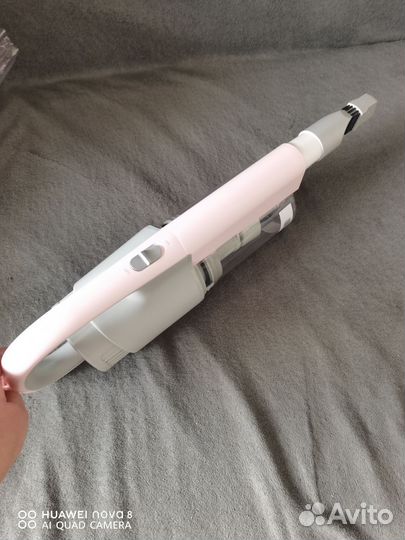 Новый Вертикальный пылесос Midea VSS3300