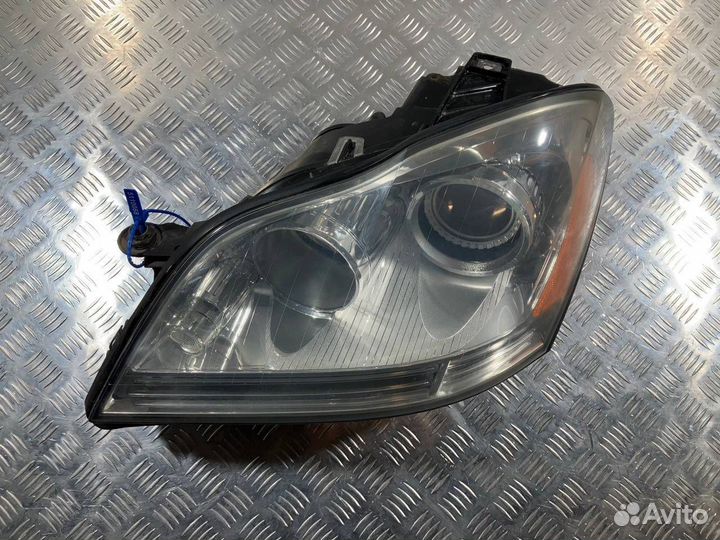Фара левая Mercedes-Benz GL-Класс X164 рест. 2011
