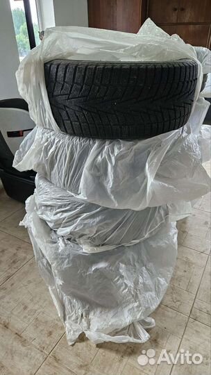 Hankook Winter I'Cept X RW10 275/45 R20 110T