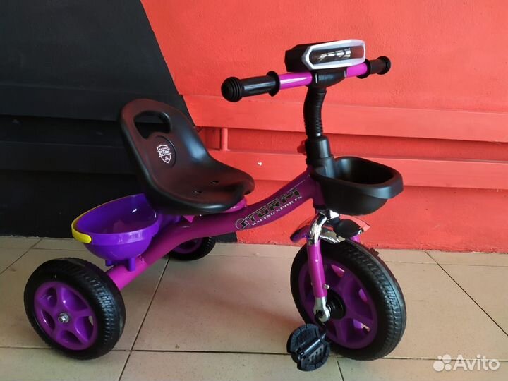 Трехколесный велосипед