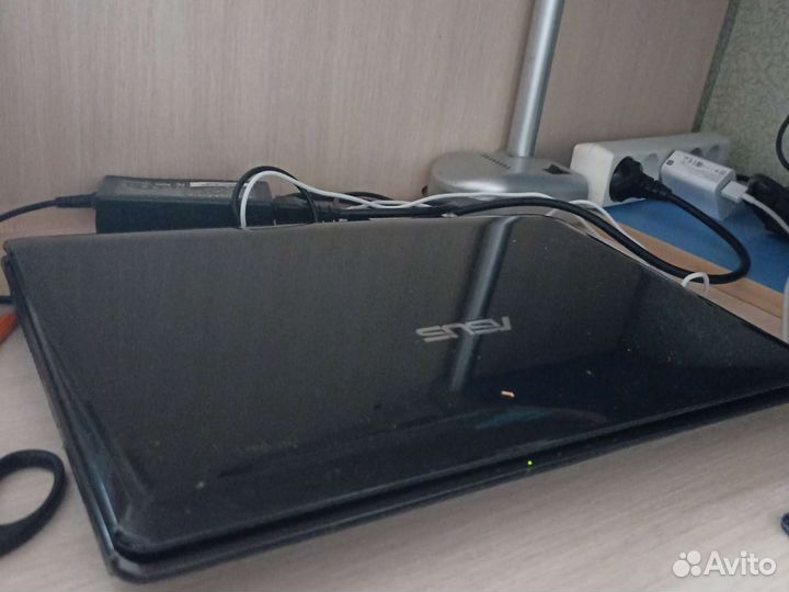 Ноутбук asus