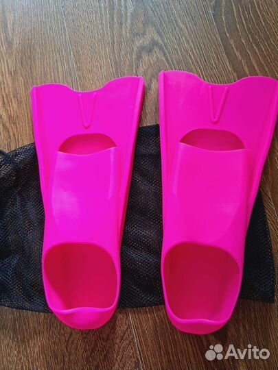 Ласты для бассейна