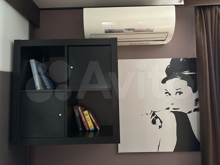 2-к. квартира, 77 м², 3/10 эт.