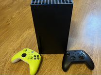 Xbox Series X 1TB black+2 геймпада