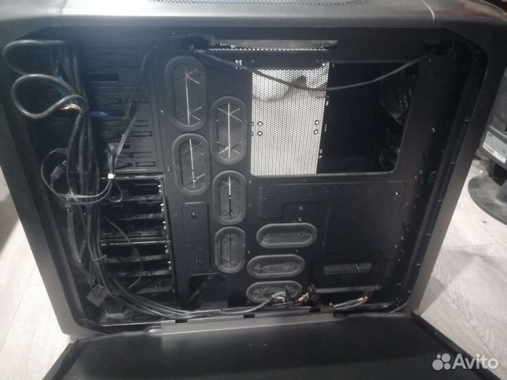 Корпус Corsair t600