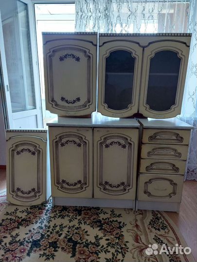 Кухонный гарнитур бу