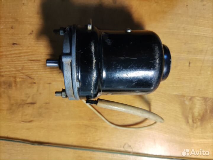Моторчик стеклоочистителя УАЗ