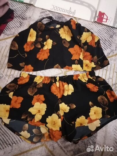 Пакет женской одежды на 46 48