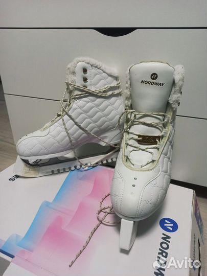 Коньки фигурные женские Nordway 42 размер