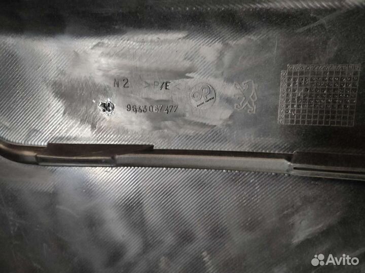 Бампер передний Peugeot 307 новый оригинал