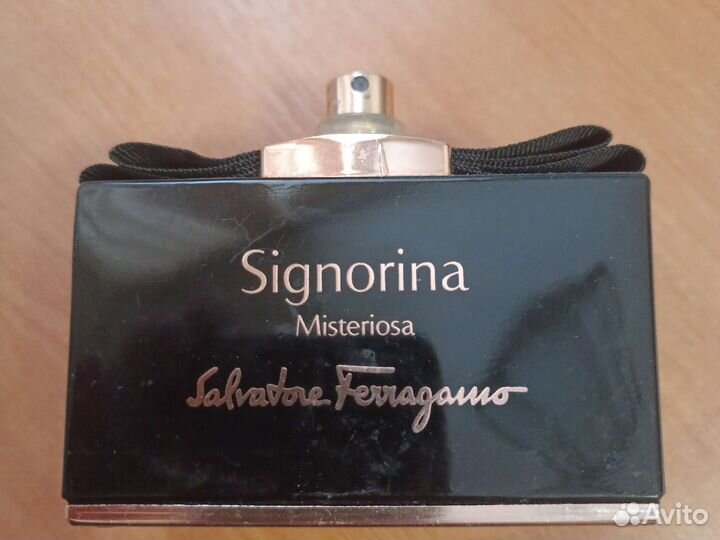 Salvatore Ferragamo Signorina Misteriosa