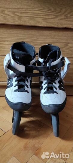 Роликовые коньки