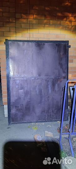 Ворота с калиткой металлические