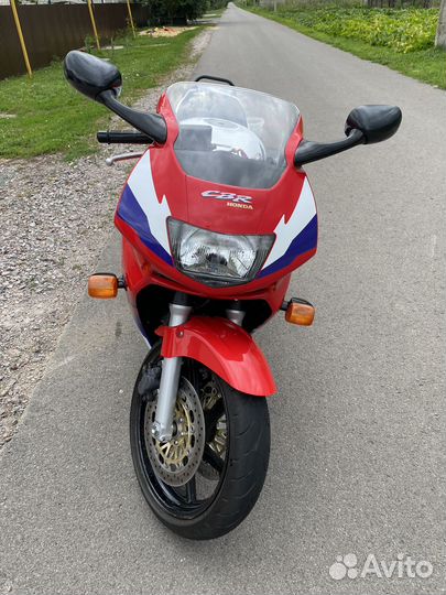Honda cbr 600f3