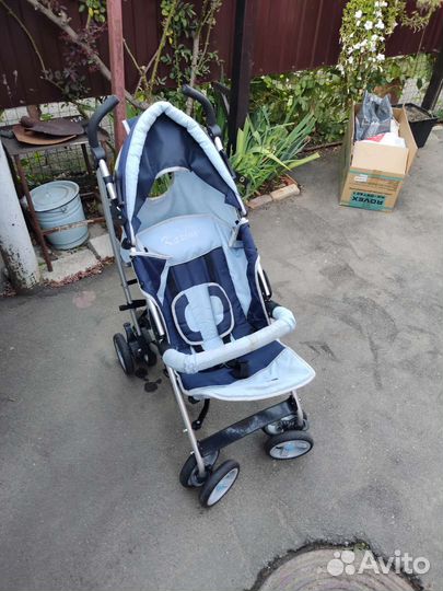 Прогулочная коляска трость