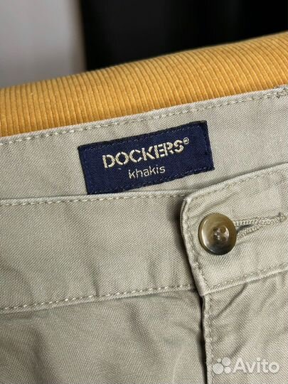 Шорты Dockers с защипами