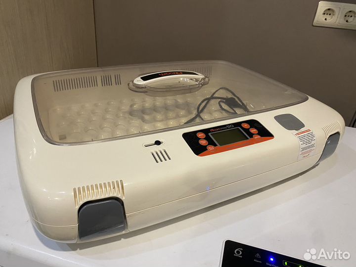 Инкубатор для яиц автоматический японский