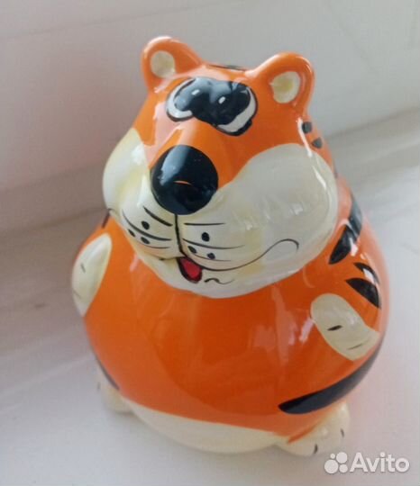 Фарфоровая статуэтка копилка Кот, новая