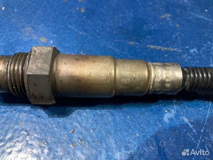 Лямбда-зонд нижний левый Cadillac Cts 2 LLT 3.6