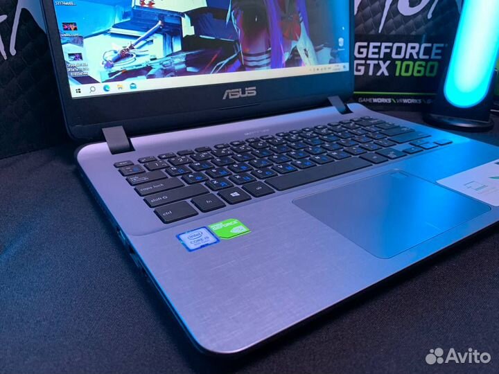 Ноутбук Asus Core i5 SSD 120 Gb и MX130 2Gb