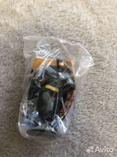 Фигурки из яиц DC Justice league