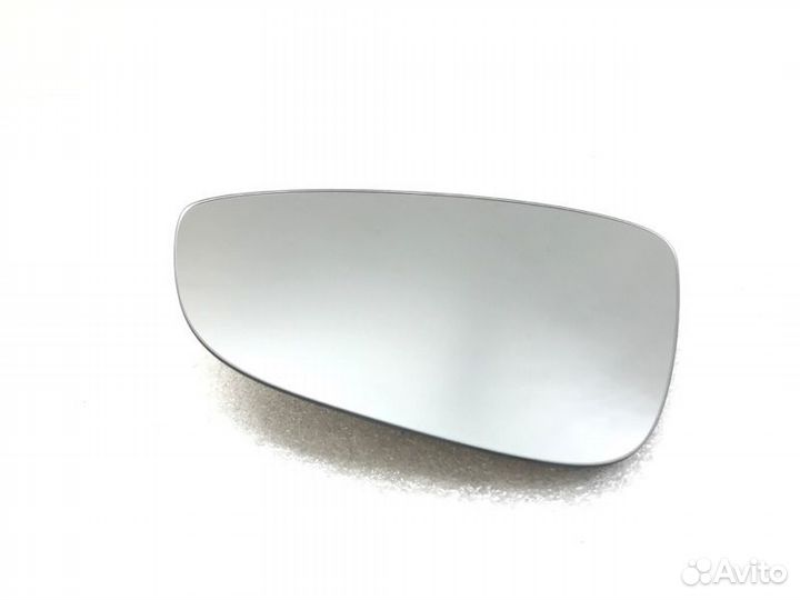 Зеркальный элемент передний левый Volkswagen