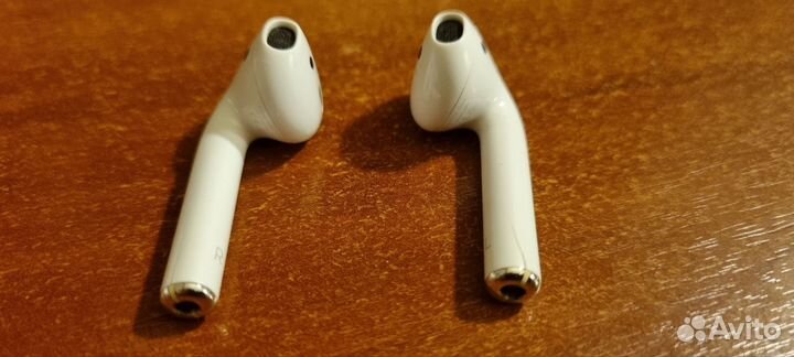 Airpods 2