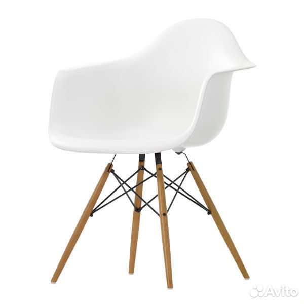 Кресла дизайнерские Eames белые