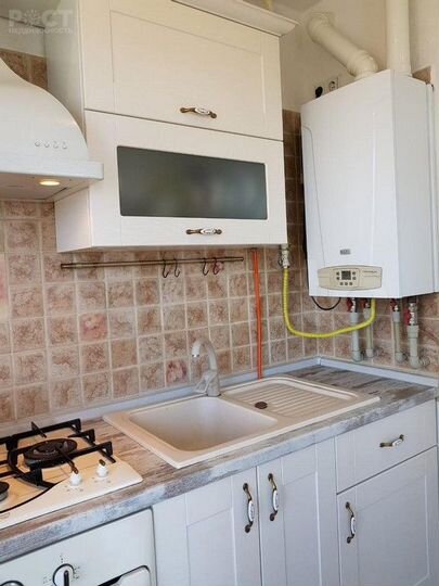 2-к. квартира, 43 м², 6/10 эт.